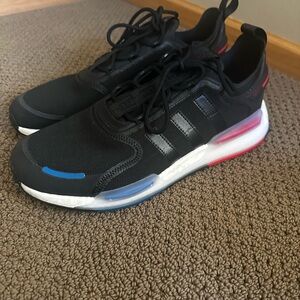 Adidas Men's Nmd R V3 Black Sneakers with Blue and Red Accents NWOT